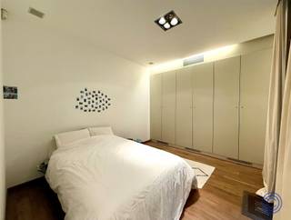 Informatie appartementOntdek dit stijlvol en instapklaar appartement van ca. 90m² met gezellig terras op de eerste verdieping van een verzorgd...