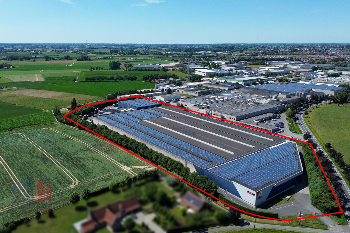 BEDRIJVENSITE van 36.916 m² met een bedrijfsgebouw van 23.390 M² TE KOOP - foto 3