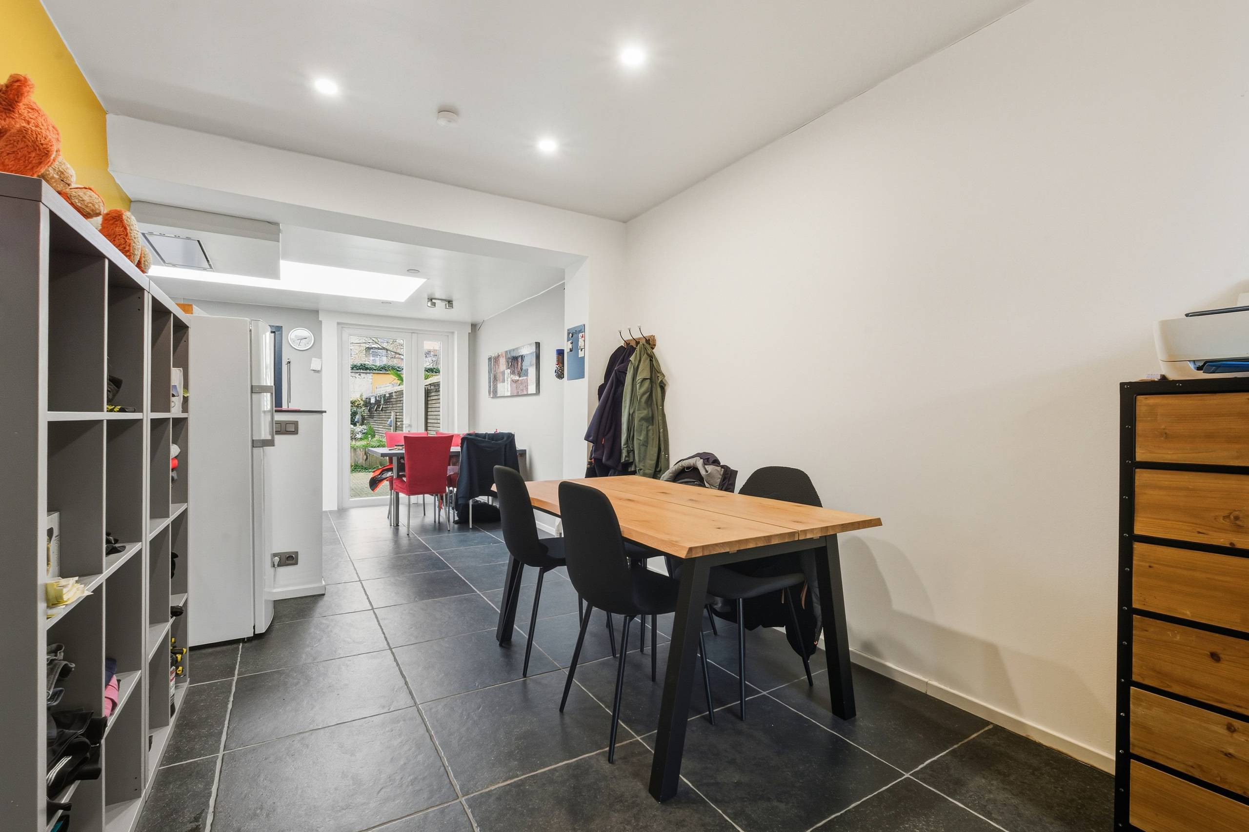 Instapklare woning met gezellige tuin in Oostende - foto 4