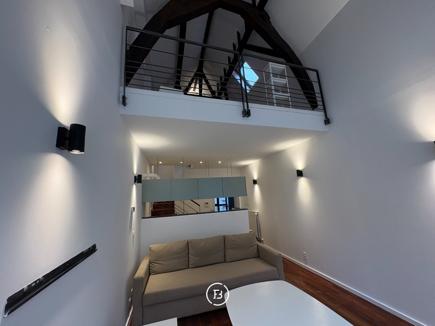 Gemeubelde duplex met 1 slaapkamer nabij de Grote Markt – 1000 Brussel - foto 5