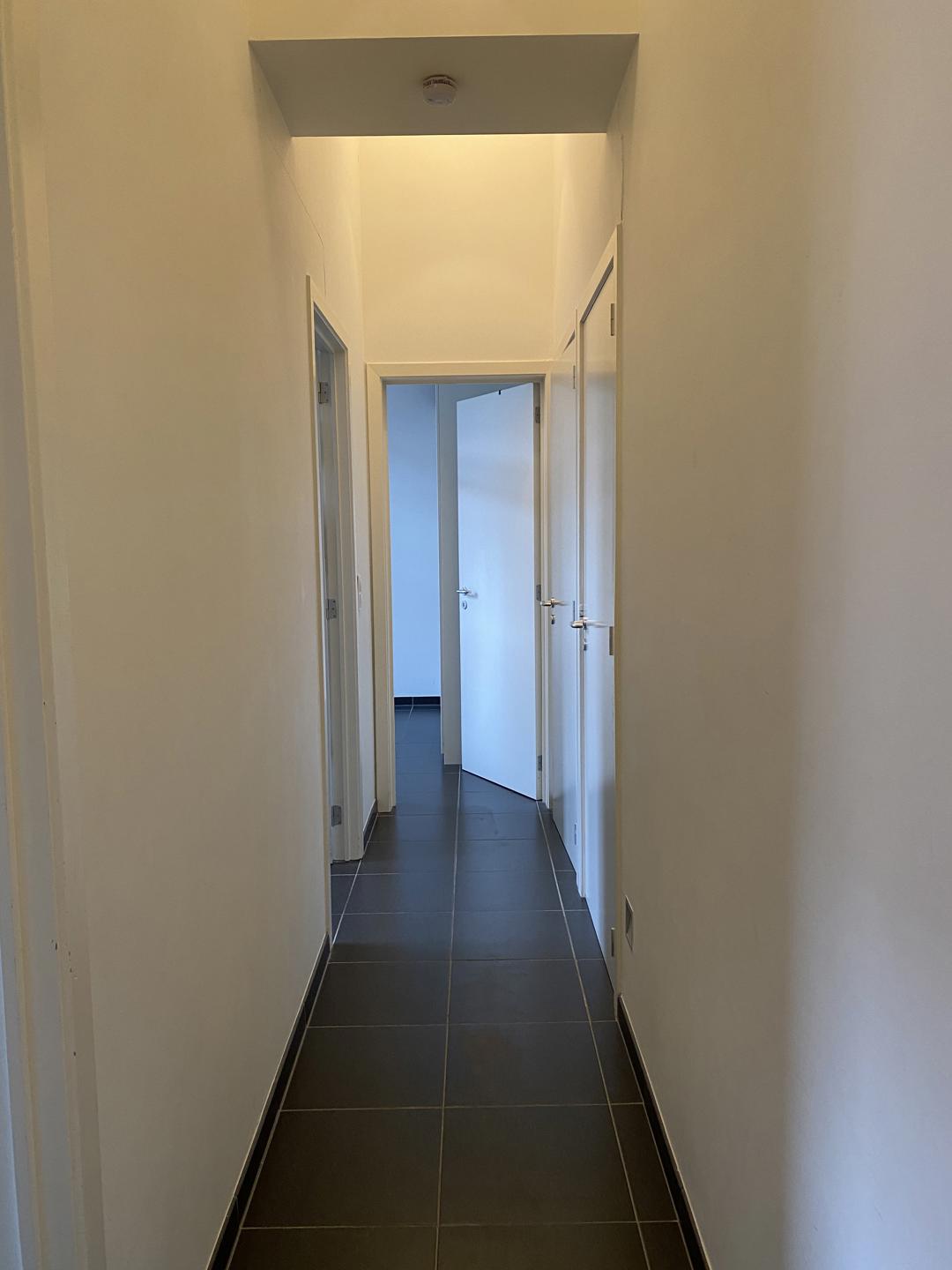 Appartement à louer à Anvers avec 3 chambres - photo 5