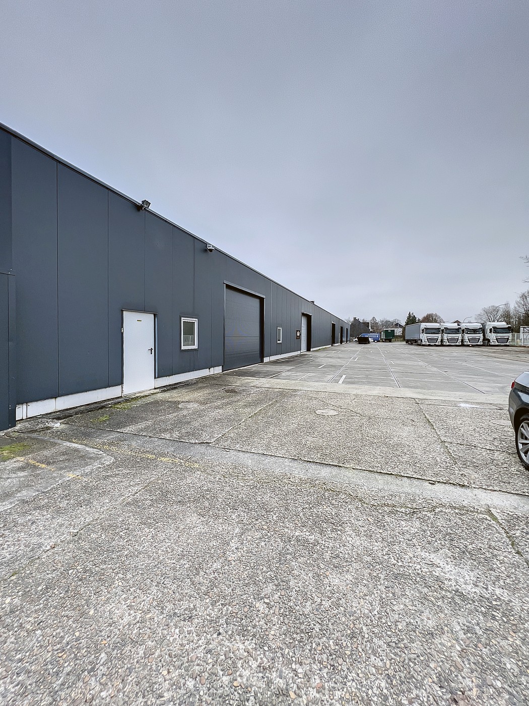 Magazijnen TE HUUR in Buggenhout! - foto 1