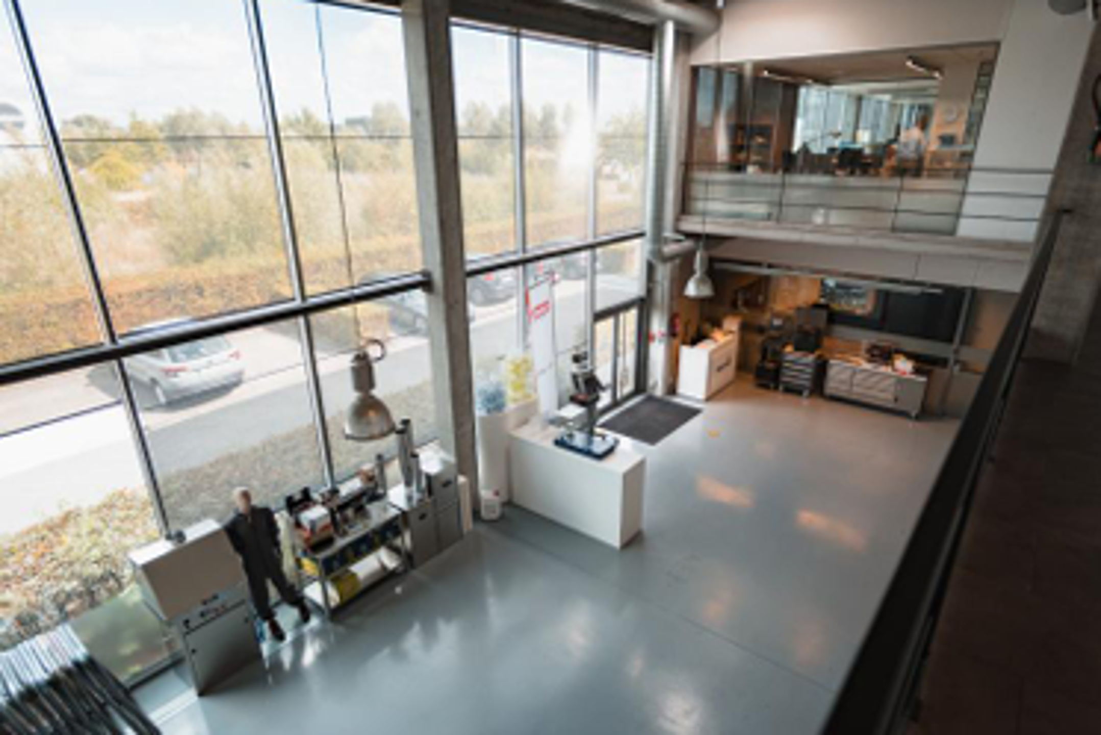TE HUUR – Magazijn + kantoren – Zwijndrecht (Baarbeek 2) - foto 4