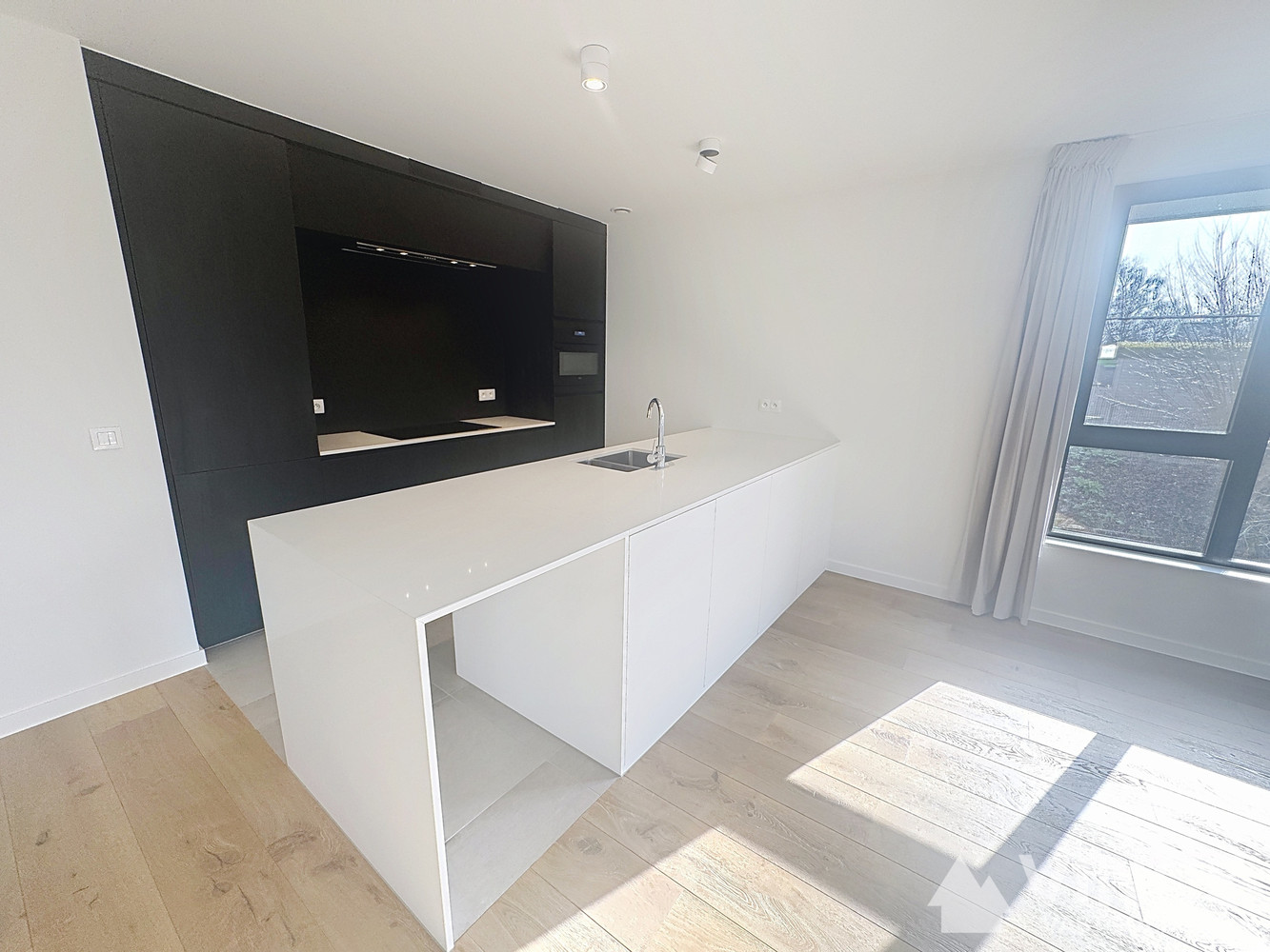 Modern appartement te huur met mooi uitzicht en veel lichtinval - foto 3