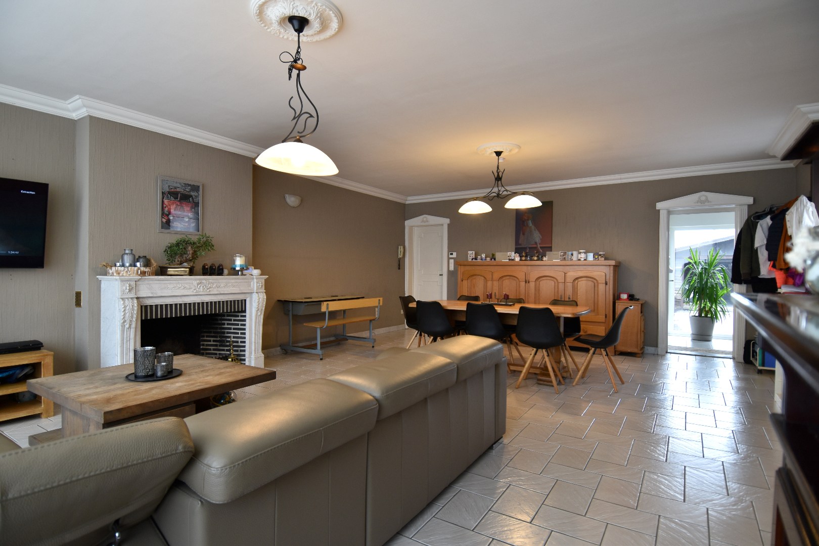 Charmante woning met 3 slaapkamers (mogelijkheid tot meer), dubbele garage en tuin te koop in Lendelede - foto 5