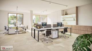 Ben je opzoek naar een toplocatie voor je zaak? Dan is het project Lindehof zeker iets voor u! Lindehof is een een toekomstgericht project, gebouwd met hoogstaande en duurzame materialen waardoor je voor een zeer lange tijd gerust bent.<br /><br />Op het gelijkvloers van het hoofdgebouw liggen 4 casco handelsruimtes met oppervlaktes die variëren tussen 138 en 254 m² en kan je helemaal naar eigen wens invullen. Deze handelsruimte heeft een totale oppervlakte van 148m² en een terras van 20m². Het voordeel is dat het handelspand casco is, waardoor je de ruimte kan indelen volgens de eigen wensen en noden. Verder is er de mogelijkheid om units samen te voegen tot max 691 m².<br /><br />Door hun ligging aan de Steenweg naar Alsemberg en de mogelijkheid om units samen te voegen tot max 691 m², zijn ze perfect voor vrije beroepen, kantoren of commerciële activiteiten. Er zijn parkeerplaatsen voor personeel en klanten voorzien.<br /><br />Nutsvoorzieningen worden voorzien per handelspand. Warmtepomp en zonnepanelen zelf te voorzien door koper.<br /><br />Meer info of een brochure? Mis deze kans niet en maak vandaag nog een afspraak via corentin@igl.immo of +32 (0)2 378 04 44 - www.lindehof.immo