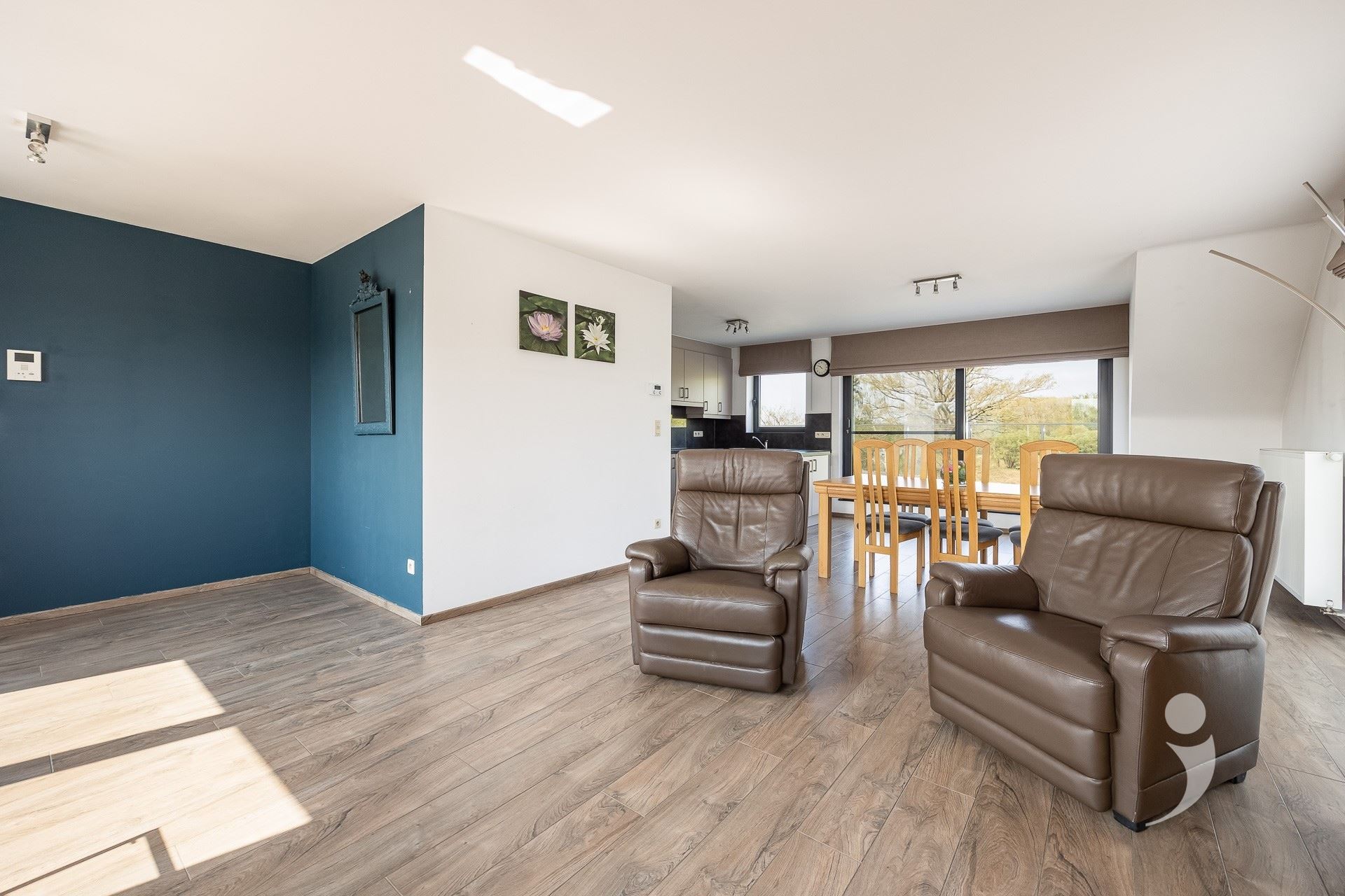 Ruim appartement op een toplocatie!  - foto 3