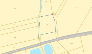 <strong>PERCEEL GROND VAN 24A70CA IN PELT (OVERPELT)<br /><br /></strong>Dit achtergelegen perceel grond is gelegen vlakbij de Vijverstraat te Pelt (Overpelt) en ligt volledig in landschappelijk waardevol agrarisch gebied (bestemming volgens gewestplan). <br /><br />Dit perceel bos / hooiland is 24a70ca groot. <br /><br />Interesse of vragen? Contacteer ons op 011 96 51 76 of mail naar info@momentumvastgoed.be.
