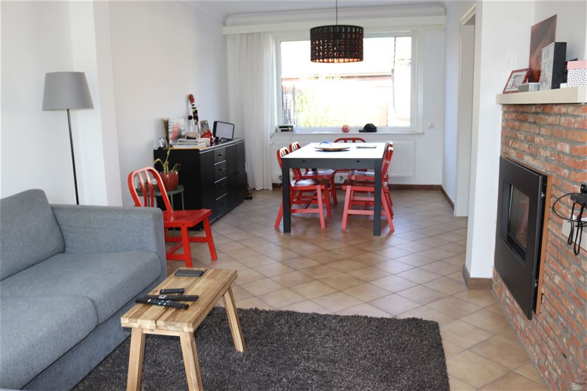 Woning met 2 slaapkamers, bureau en tuin - foto 4