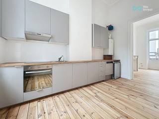Tel : 0456 12 69 37 / E-mail : kilian.f@weinvest.beWe Invest biedt u exclusief een prachtig, recent gerenoveerd souplex-appartement van 85 m² aan,...