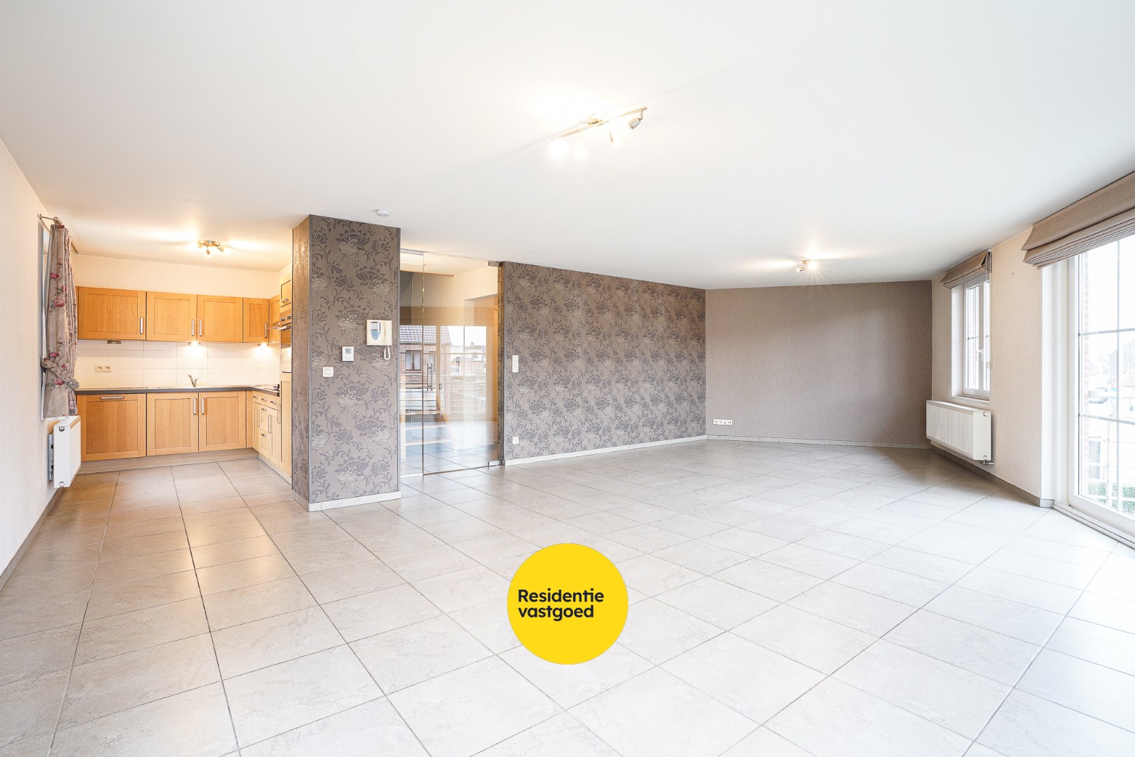 Instapklare duplex (130 m²) in het hart van Eernegem - foto 5