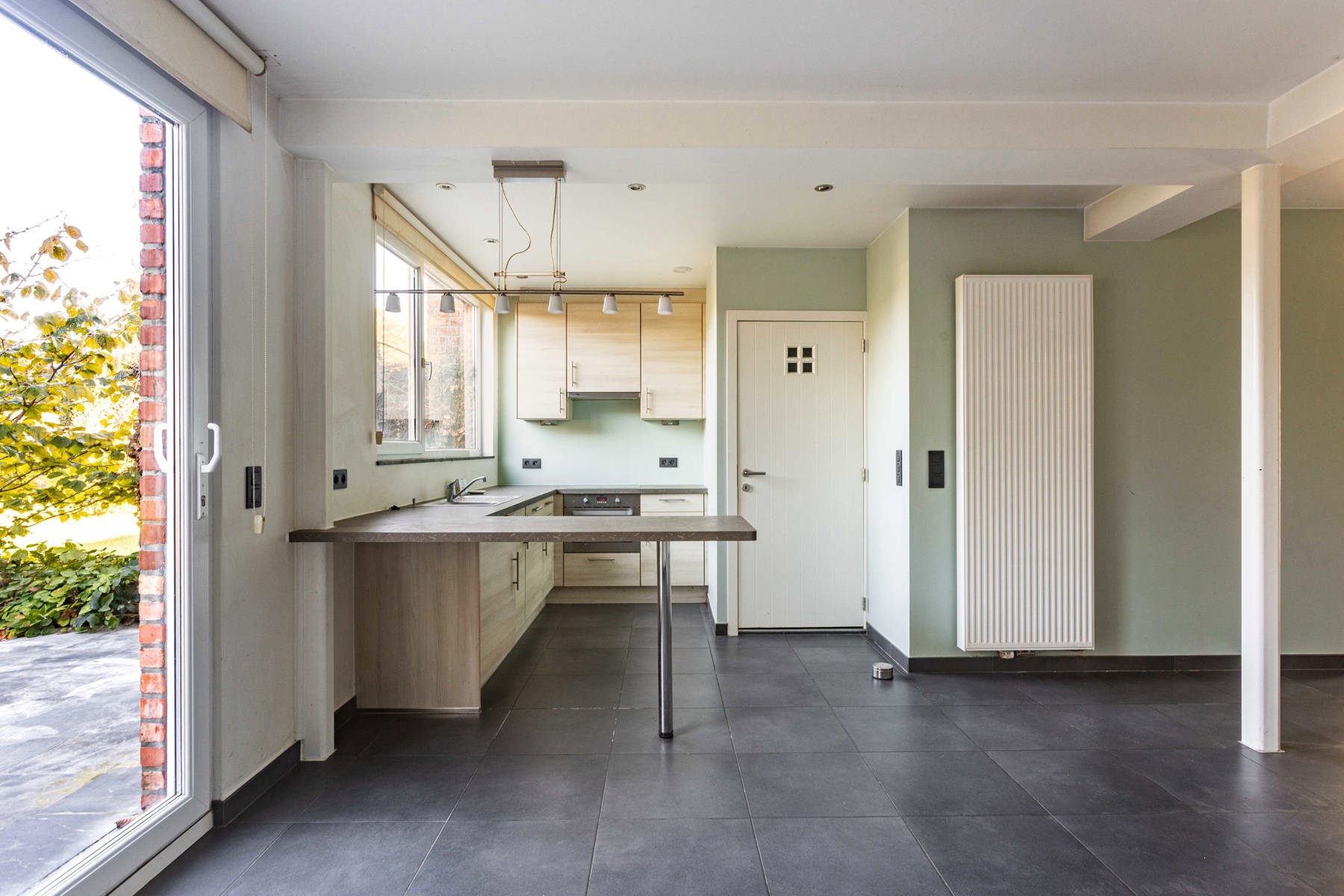 Gerenoveerd gelijkvloers appartement nabij centrum en station Dendermonde. - foto 5
