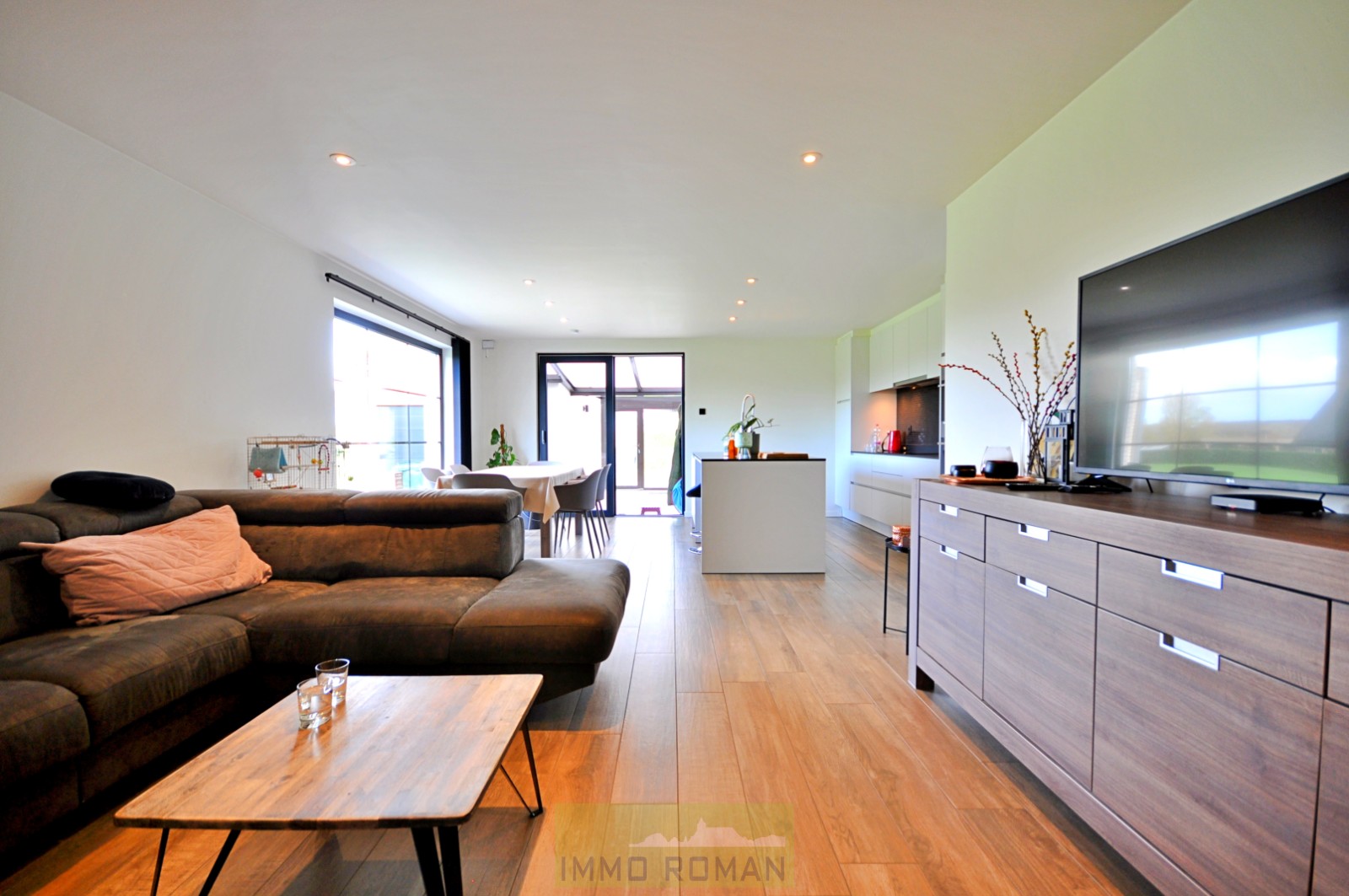 Prachtige gerenoveerde woning te Anzegem! - photo 4