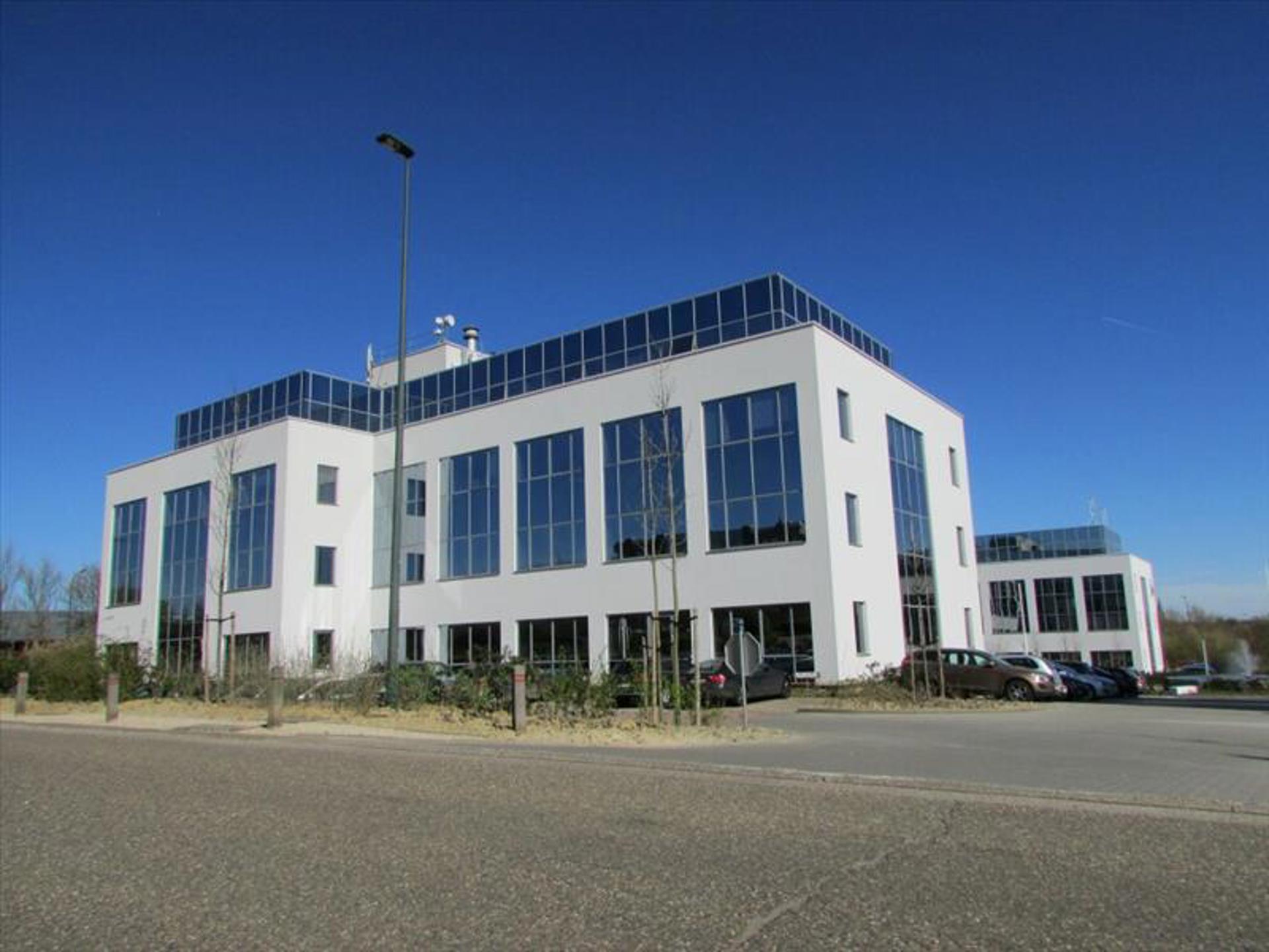 Commercial à louer à Zaventem - photo 5