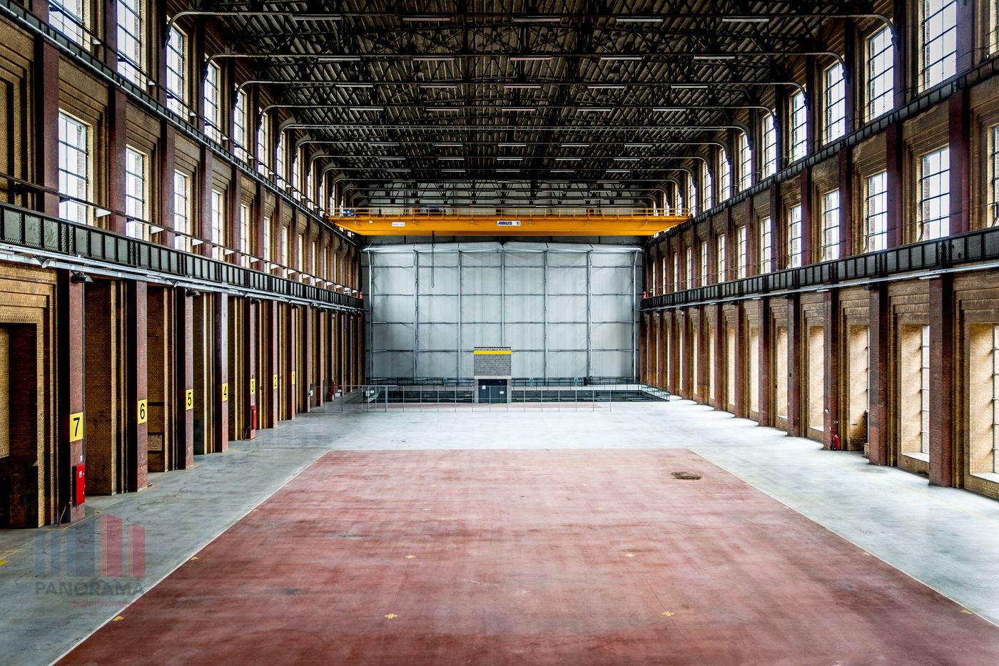 Uniek magazijn van 5.100 m² te huur in iconische elektriciteitscentrale te Schelle - photo 4