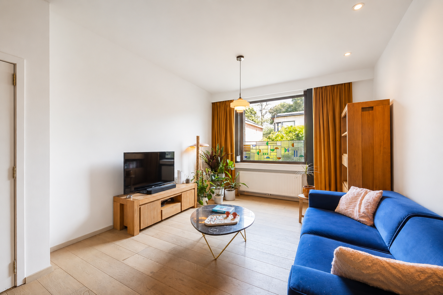 CHARMANTE WONING MET TUIN - foto 2