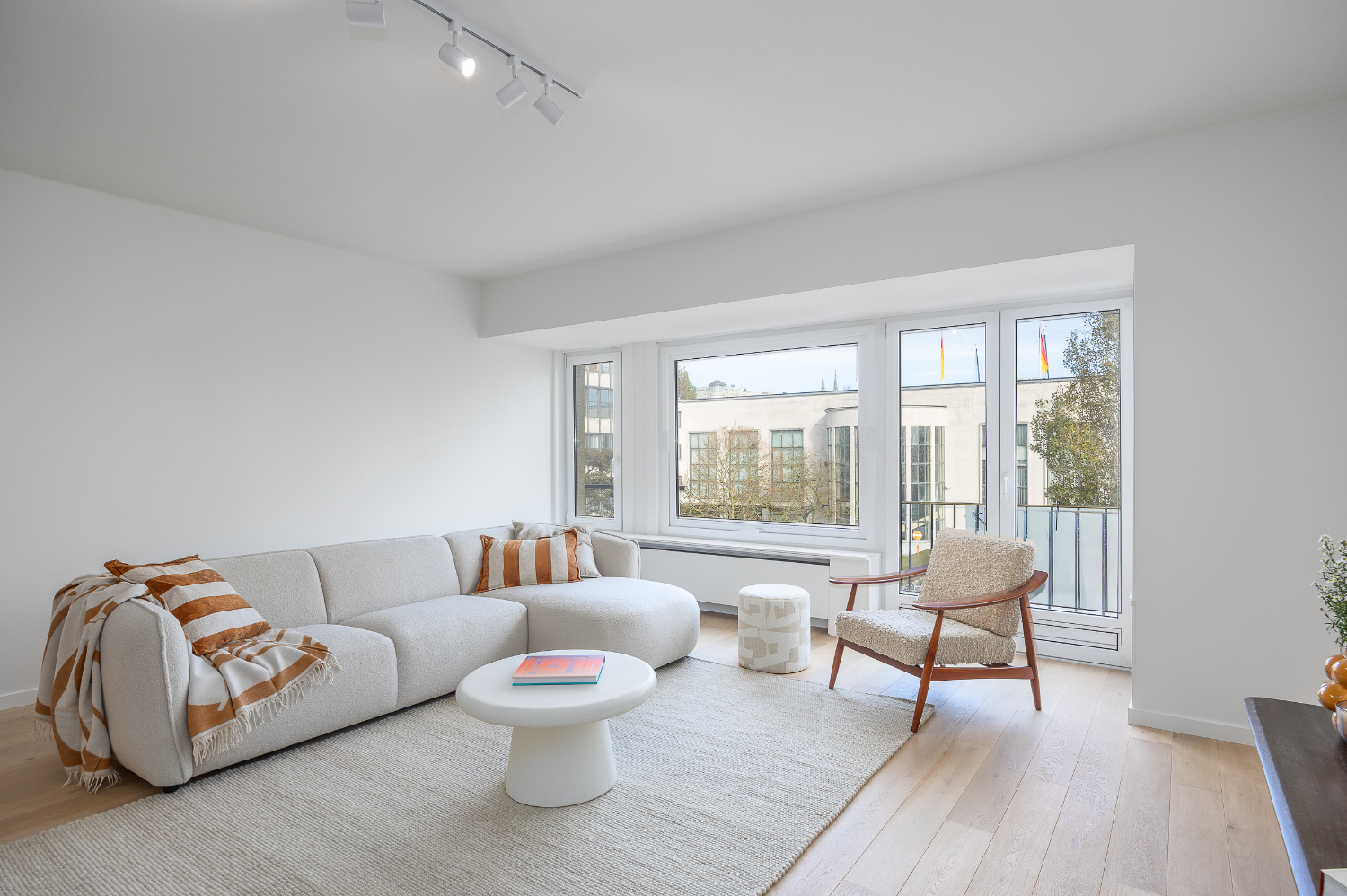 Gerenoveerd appartement met open zicht! - foto 3