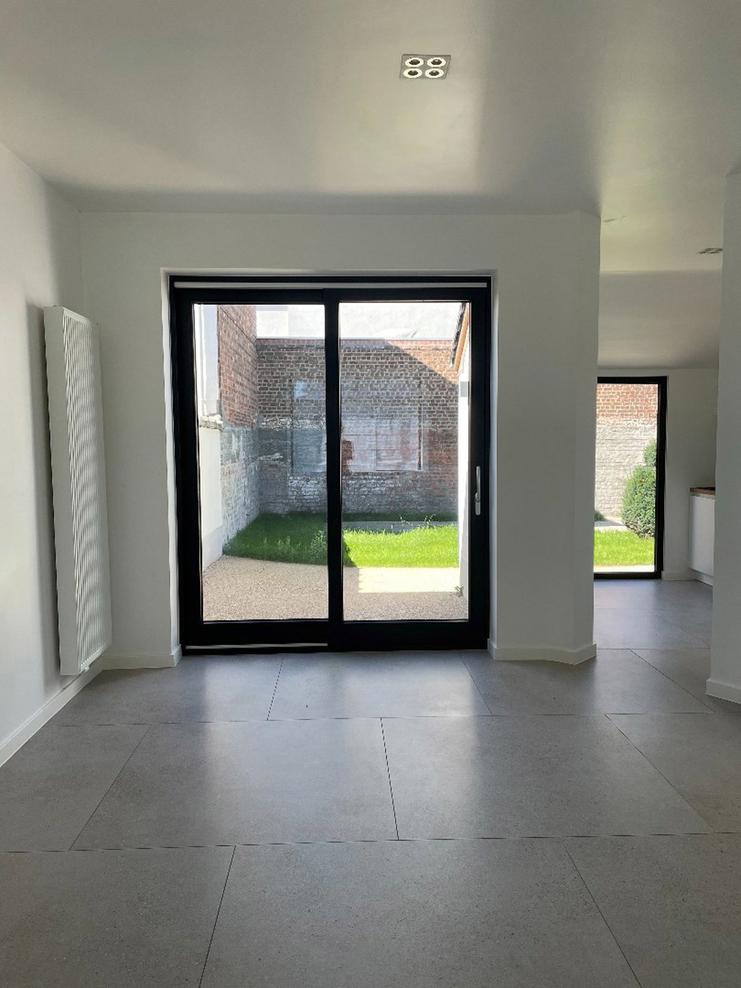 Ruime halfopen bebouwing met 4 slaapkamers in Sint-Amandsberg - foto 4