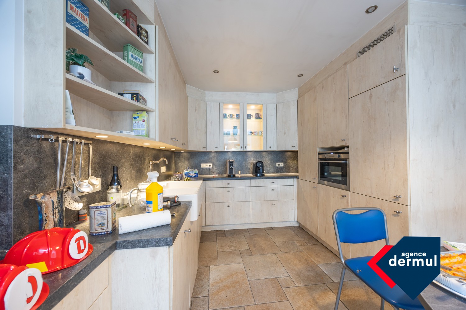 House for sale in Zandvoorde with 5 bedrooms - photo 4