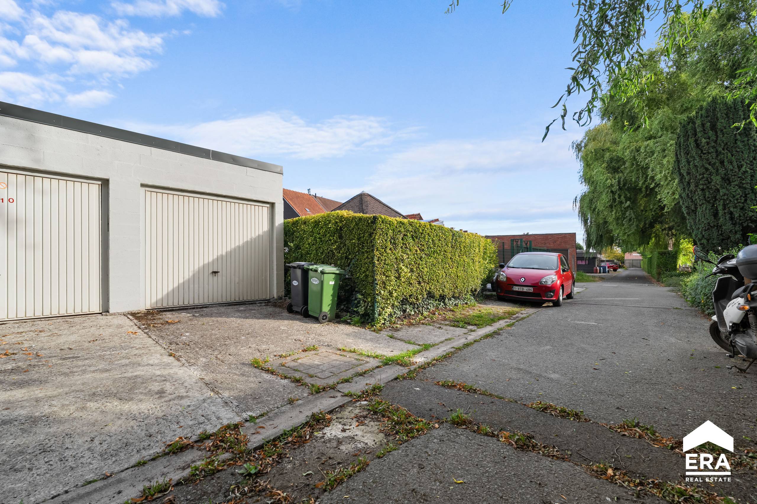 Gezellige woning met stadstuin en 2 garages - foto 5