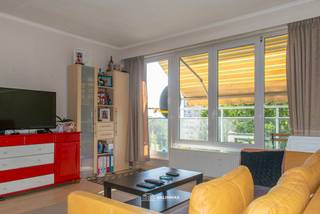 VALIMMAS verkoopt dit rustig gelegen appartement met terras, nabij het centrum van Zellik.... Het appartement is gelegen op de zesde verdieping...