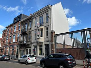 Deze karaktervolle studentenkamer is net klaar en is gelegen op een TOP-locatie in het centrum van Leuven, tussen het Centraal Station en het...
