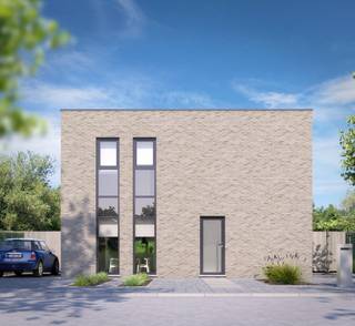 Perceel bouwgrond ligt aan het begin van een zeer rustige straat. <br />Deze bouwgrond is samengesteld uit 1 reeds gevormd en bestaand perceel (742m²) en een deel dat kan worden afgesplitst van een achtergelegen stuk grond (250m²) (Onder voorbehoud van gunstig stedenbouwkundig advies)<br /> <br />De voorgestelde moderne woning heeft een oppervlakte van 144m2. Er is een eet- en zithoek voorzien en een ruime keuken met berging. Ook zijn er 3 slaapkamers waarvan eentje met dressing, een badkamer met toilet/douche voorzien en een technische ruimte. Warmtepomp, vloerverwarming, zonnepanelen, ventilatie D+ zijn reeds voorzien.<br /><br />Alle keuzes i.v.m. de afwerking van de woning zijn naar wens bespreekbaar. Ook het ontwerp van de woning is slechts een voorstel en kan volledig met jou op maat uitgewerkt worden. Vanaf casco afwerking biedt de woning je alvast alle zekerheden en garanties en van daaruit kan je zorgeloos verder afwerken. Een volledig afgewerkte woning is natuurlijk ook mogelijk! <br /><br />Dit project realiseren we in samenwerking met Immovadis<br />contacteer Luc voor meer info 011/ 450 280<br /><br />CASCO AFWERKING:<br />Ruwbouw winddicht <br />Sanitaire leidingen (inclusief hergebruik van regenwater).<br />Elektriciteit<br />Vloerverwarming en warmtepomp<br />Pleisterwerken<br />Isolatiewerken en chape<br />EPB berekening<br />Ventilatiesysteem D+<br />8 zonnepanelen<br />Kostprijs architect en veiligheidscoördinatie inclusief<br /><br />SLEUTEL OP DE DEUR:<br />casco afwerking<br />Afgewerkte keuken<br />Sanitaire toestellen<br />Tegelvloeren op het gelijkvloers en in de badkamer<br />Binnendeuren<br />Voegwerken<br />Trap in rubberwood<br /><br />PRIJS CASCO:<br />€ 329 000 excl. alle kosten op grond en constructie<br />€ 405 000 incl. alle kosten op grond en constructie<br /><br />PRIJS SLEUTEL OP DE DEUR:<br />€ 355 000 excl. alle kosten op grond en constructie<br />€ 435 000 incl. alle kosten op grond en constructie