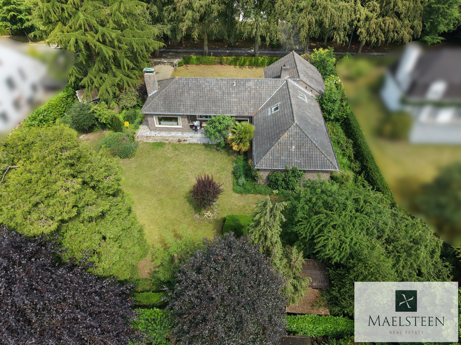 Villa op zeer gegeerde ligging te Sint-Andries (1.710 m²) - foto 2