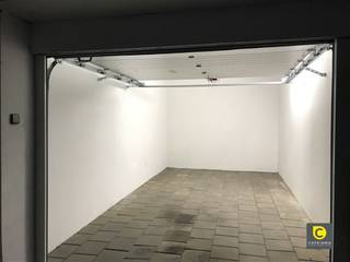 Garage box souterrain avec télécommande et compteur électrique séparé sur la Fruithoflaan !Ce box de garage a été récemment rénové, est situé au...