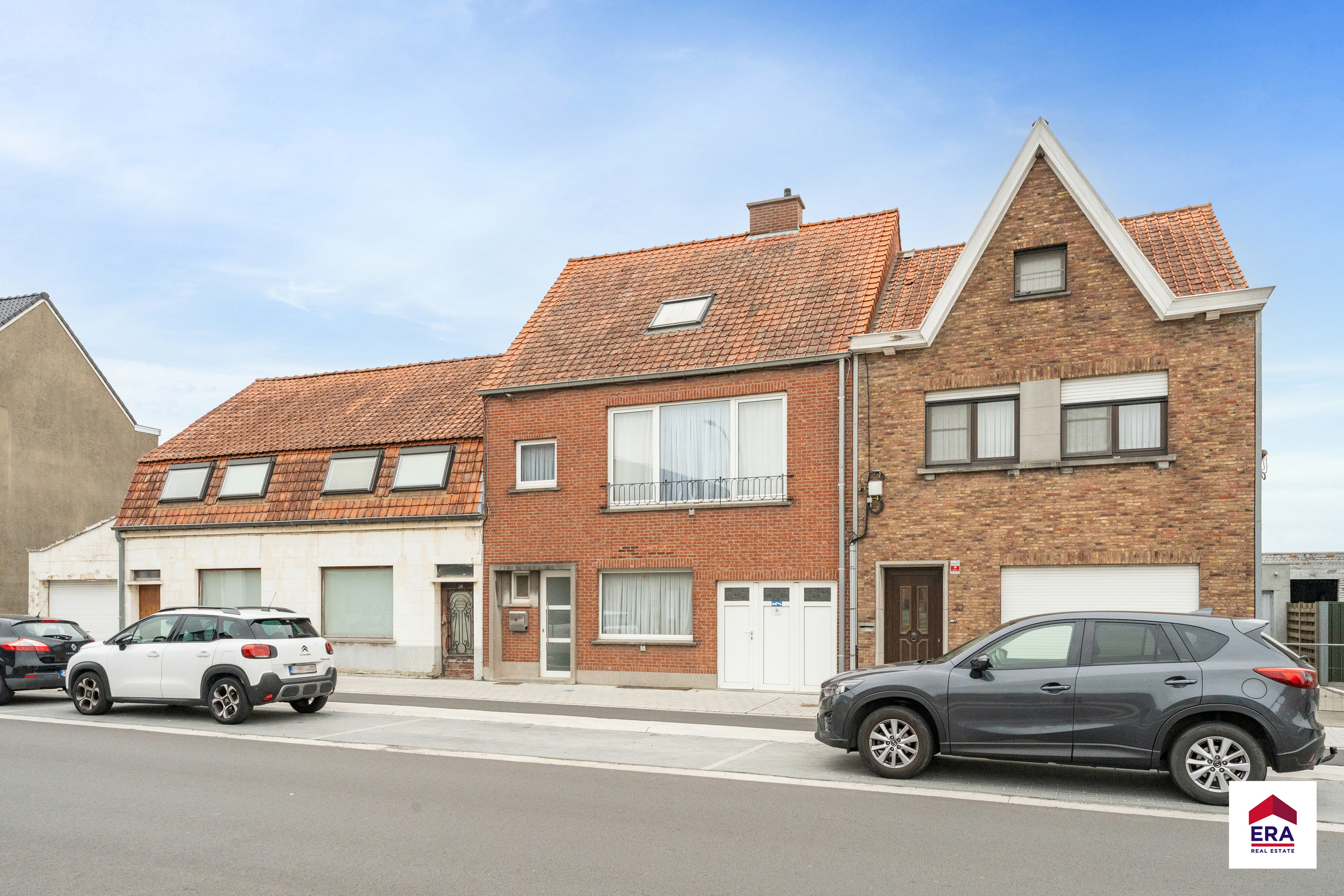 Verzorgde woning met 2 slpks en tuin op 431 m² in Tielt. - foto 1