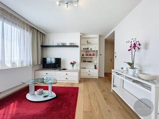 UITERST gezellig en modern assistentie-appartement!Tal van faciliteiten waaronder; sport, hamman, kapsalon, restaurant,...Het appartement is gelegen...