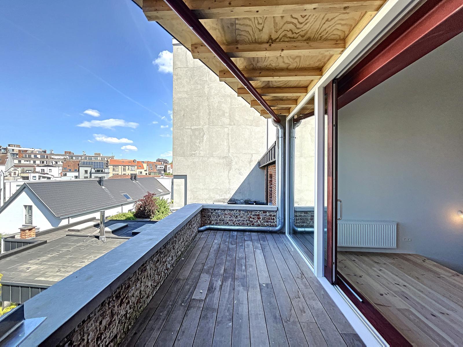 Duplexappartement met 3 slpks en terras te Gent - foto 2