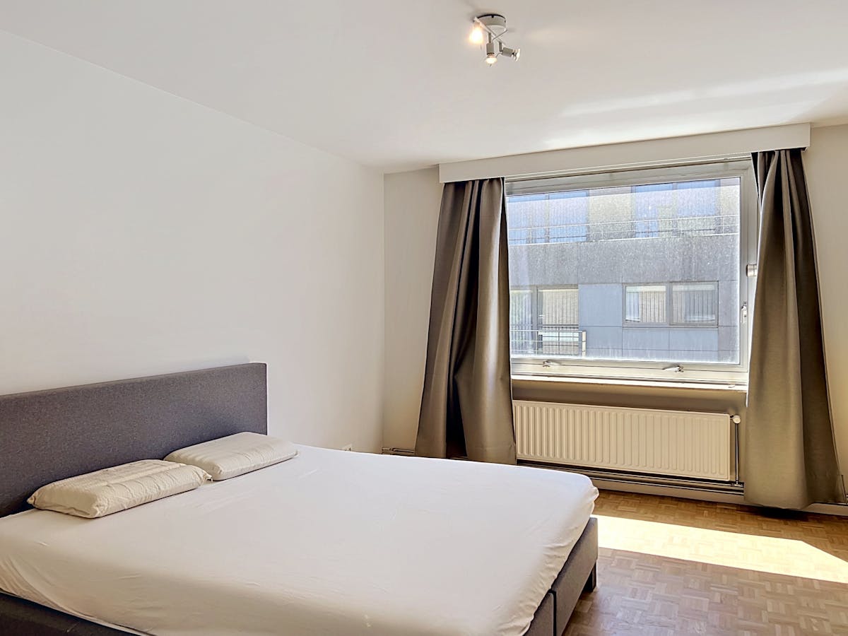 Appartement de deux chambres avec terrasse à Izegem. - photo 5