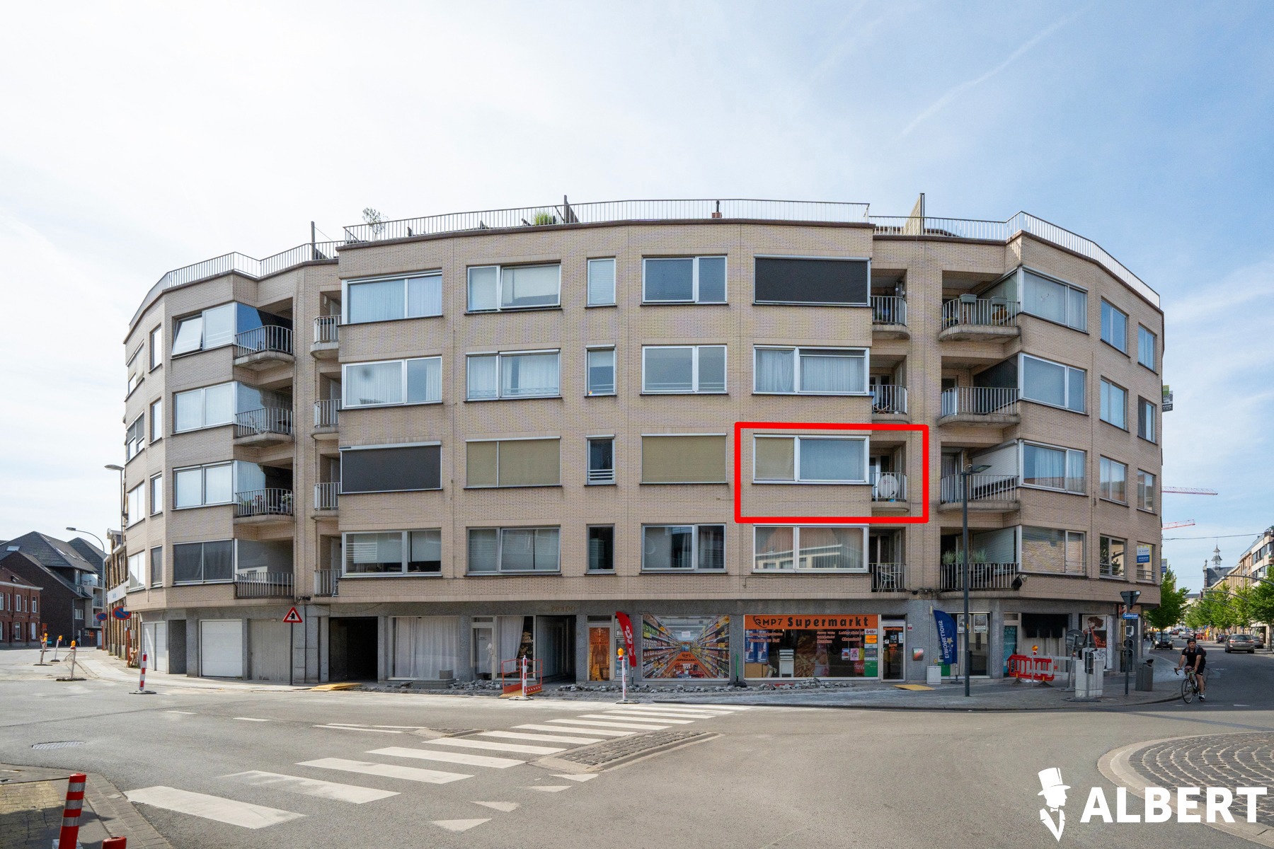 2-slaapkamer appartement en garage centrum Roeselare - foto 1