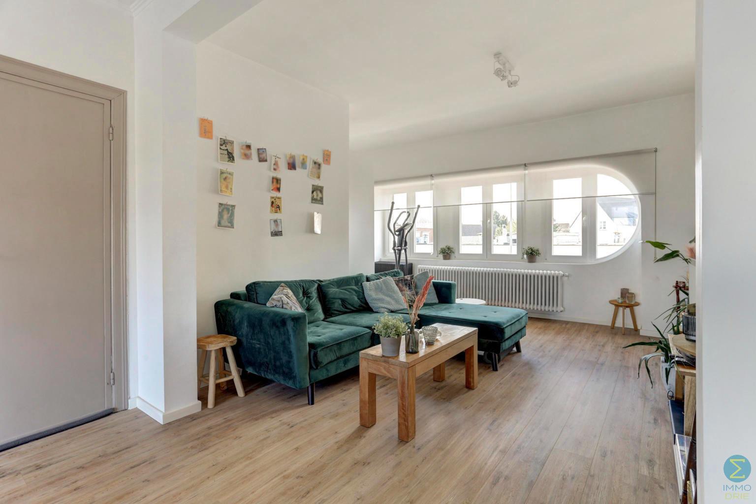 Gezellig, instapklaar duplex appartement met 2 slaapkamers. - foto 4