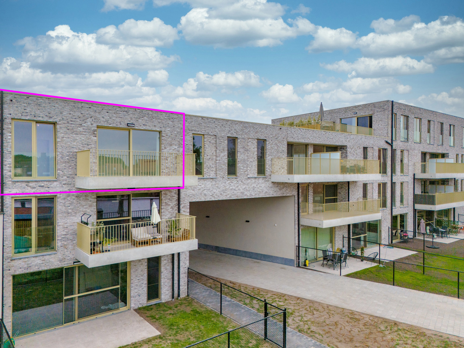 Energiezuinig instapklaar appartement met 2 slaapkamers in het centrum van Kapellen - foto 2