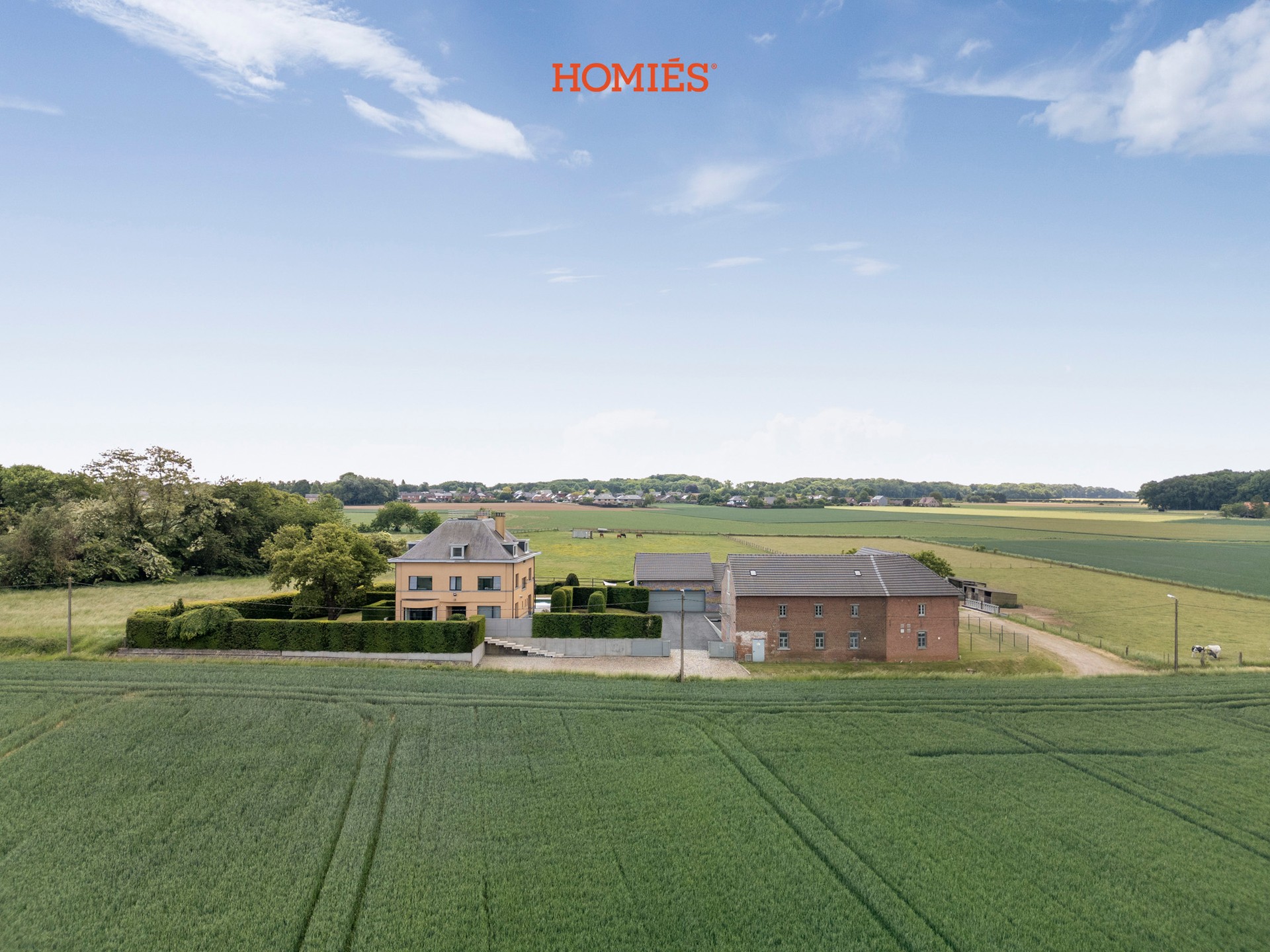 Prachtig kantoorgebouw & villa in groene omgeving - foto 1