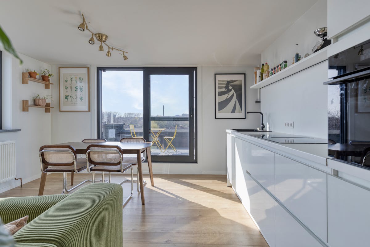 Instapklaar dakappartement met zonneterras in Merelbeke - foto 1