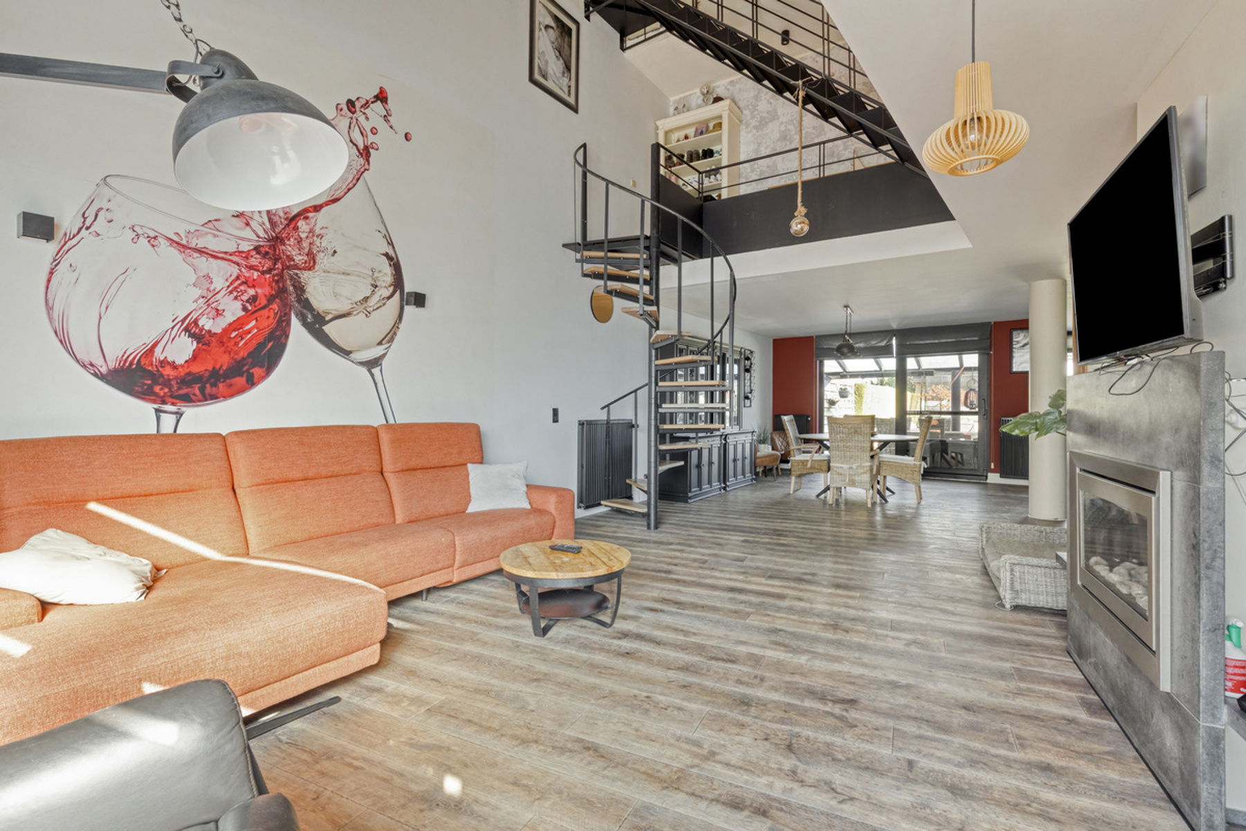 Instapklare HOB met 4 slaapkamers en polyvalent bijgebouw - foto 3