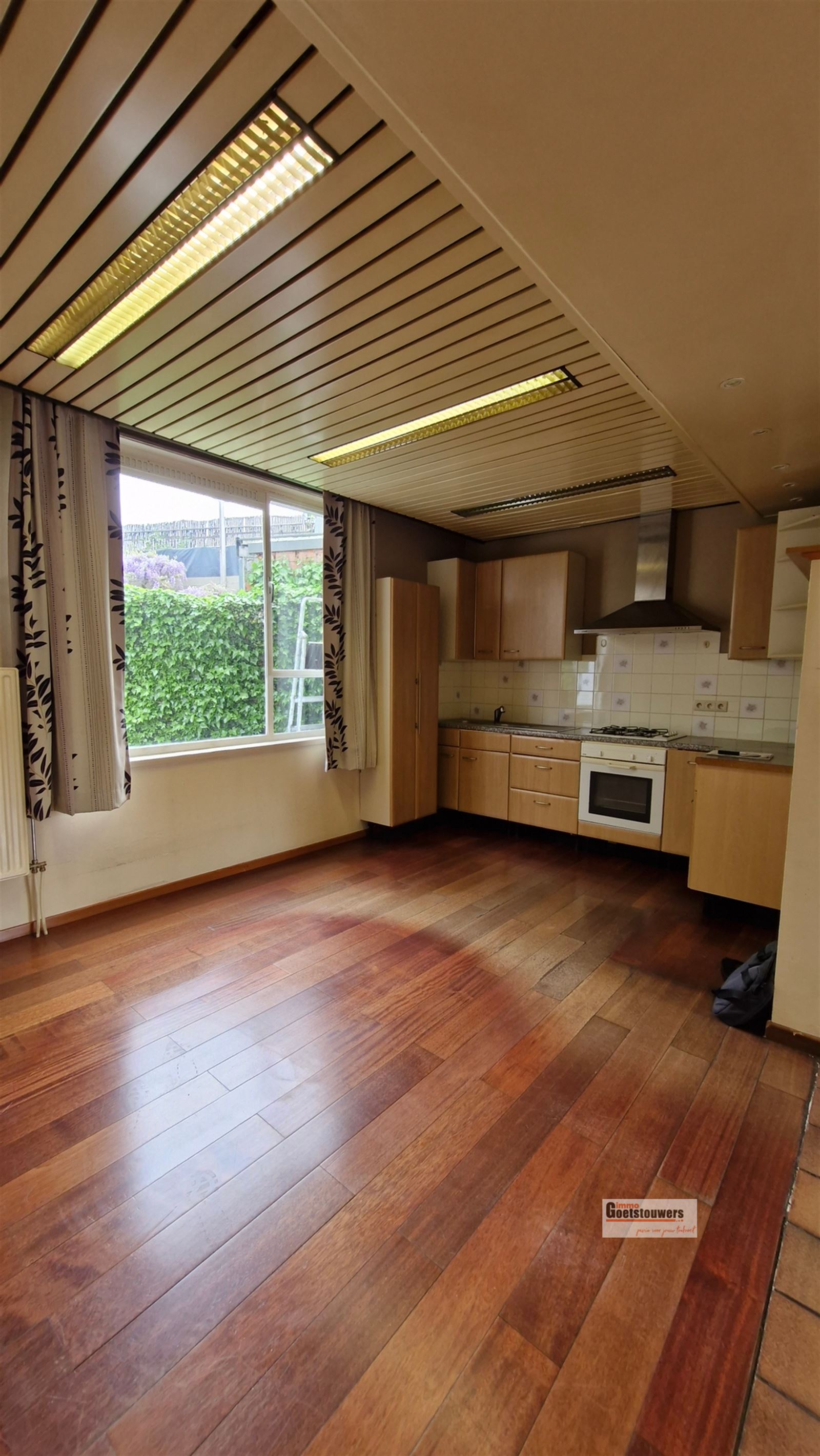 Woning met 2slpks, tuin en terras - op te frissen - foto 5