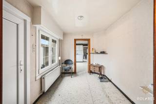 In het charmante Veltem-Beisem bevindt zich deze halfopen bebouwing met tal van mogelijkheden voor wie op zoek is naar een grondige renovatie...