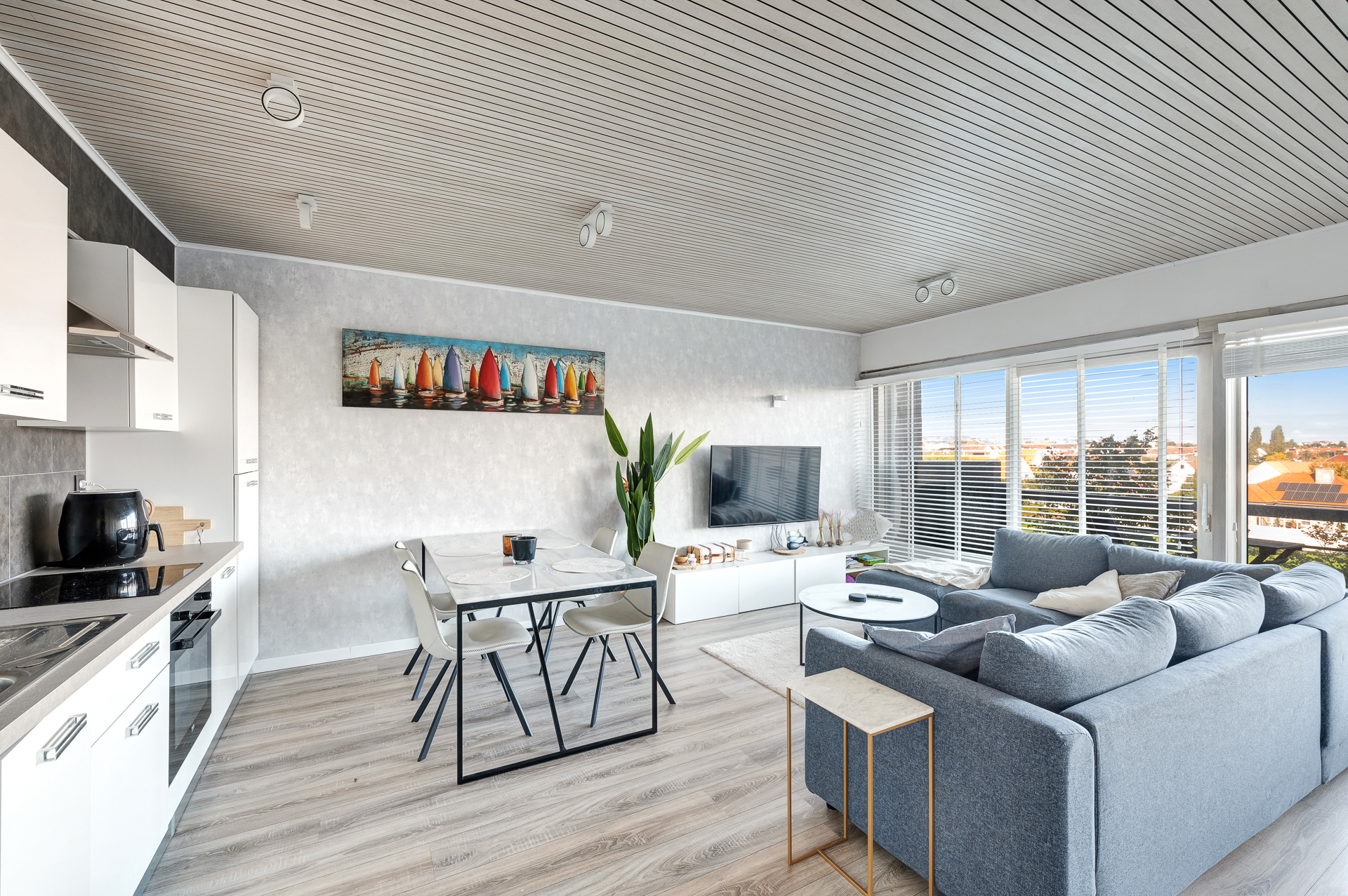 1 slaapkamerappartement met open zichten en groot terras - foto 1