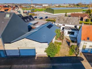 🏠 Ontdek je nieuwe thuis tijdens het weekend van de OPENKIJKDAGEN!📅 Zaterdag 21 maart ⏰  15u30 tot 17uVeelzijdige eigendom MET WOONST, MAGAZIJN...