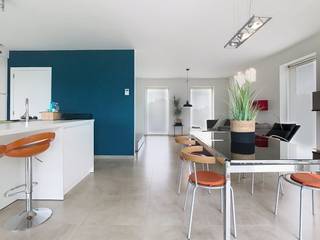 De snelste manier om een bezoek te brengen aan deze woning? Vraag je bezoek aan via de rode knop op onze website (www.dewaele.com) en je...