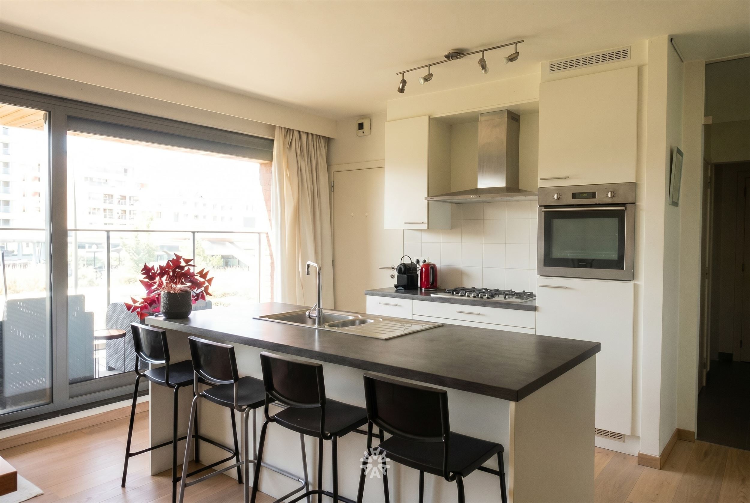 Apartment for rent in Ghent with 3 bedrooms - photo 4