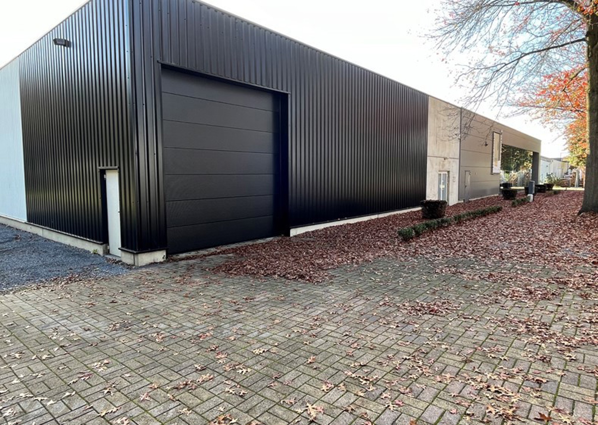 Magazijn van 450m² te huur - foto 1