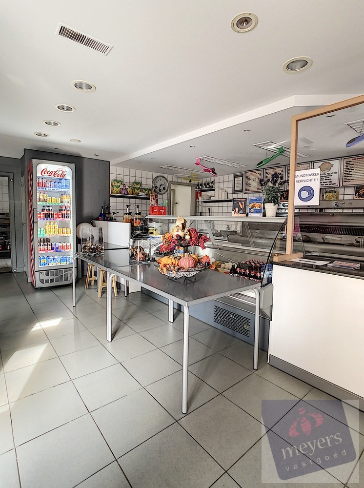 Commercial à vendre à Koersel avec 1 chambre - photo 4