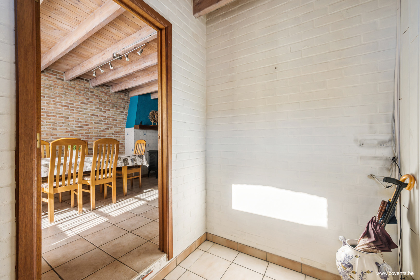 Ruime gezinswoning met garage en tuin te Roeselare - foto 4