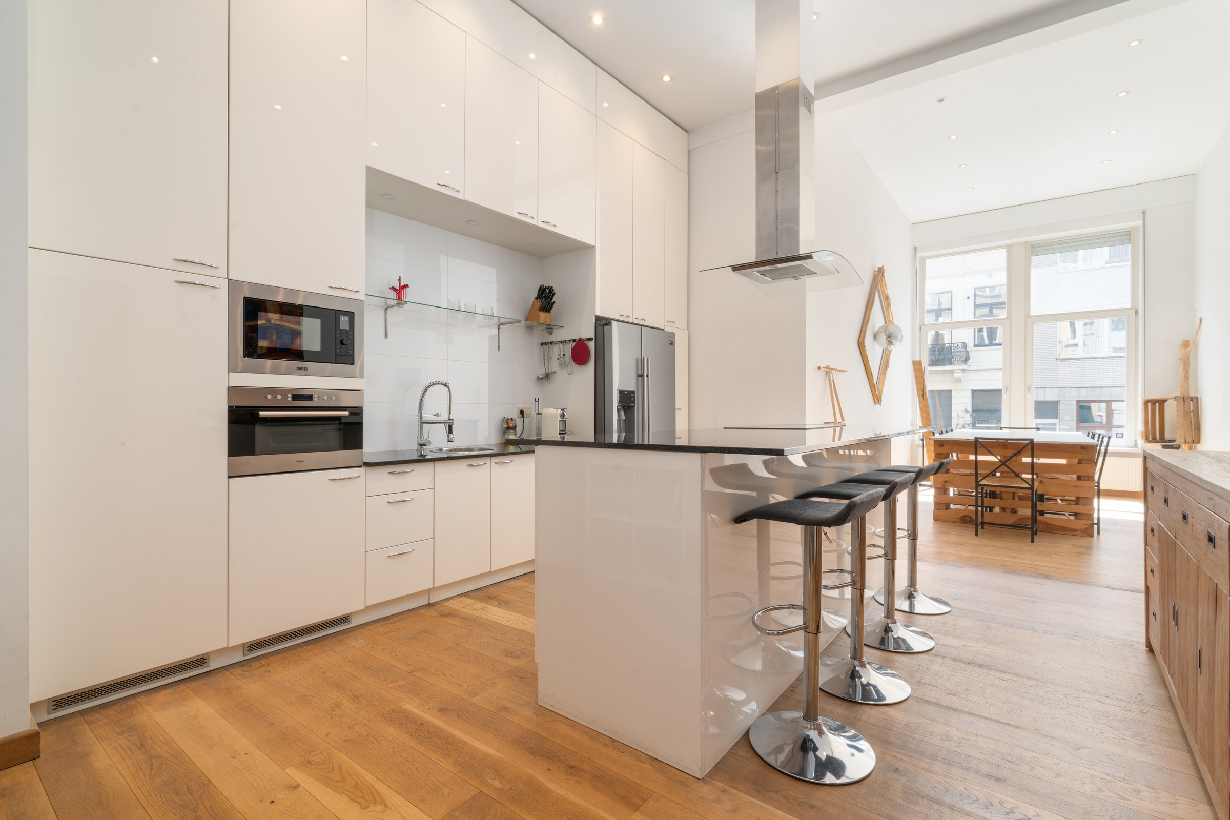 Luxueuze duplex te Antwerpen met 2 slaapkamers en sauna - foto 2