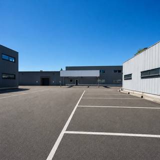 Te huur: veelzijdige praktijk-, kantoor- of opslagruimte van ca. 140 m² op gunstige locatie in Turnhout Op zoek naar een praktische en goed...